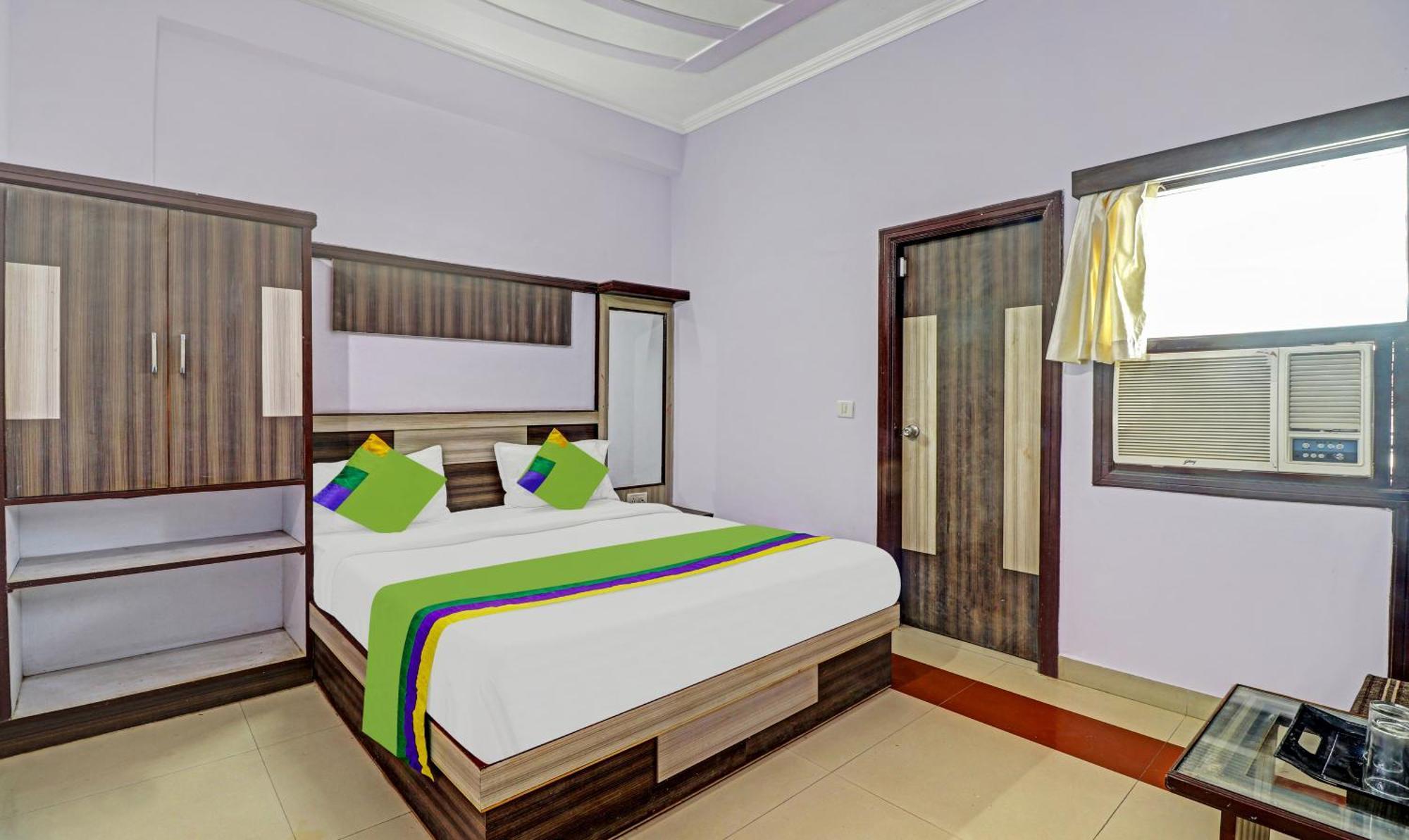 אגרה Hotel The Golden Bird מראה חיצוני תמונה