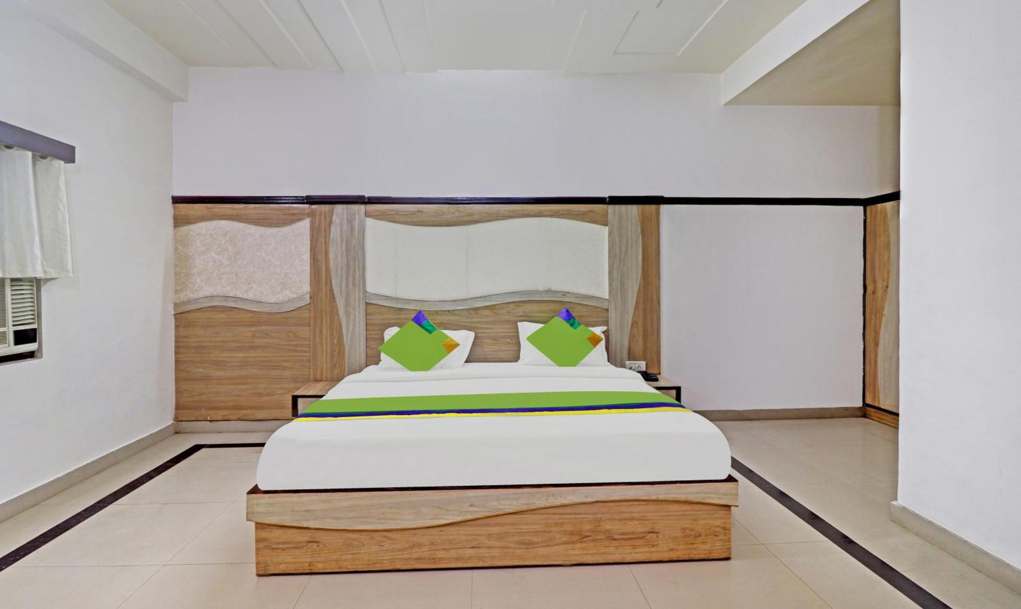 אגרה Hotel The Golden Bird מראה חיצוני תמונה